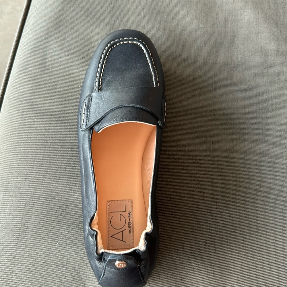 Navy blue Italian leather loafers